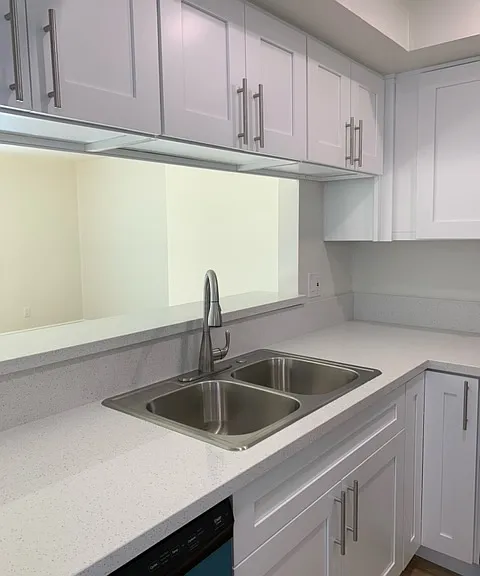 1122 Linden Ave #15 — Photo 5