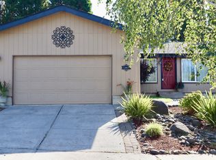 1594 SE Maple Loop, Gresham, OR 97080