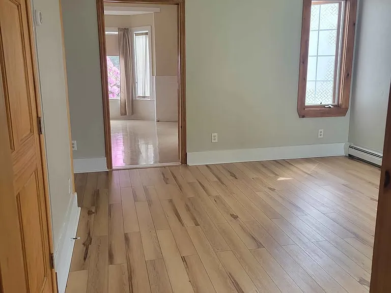 32 James St #1 — Photo 5