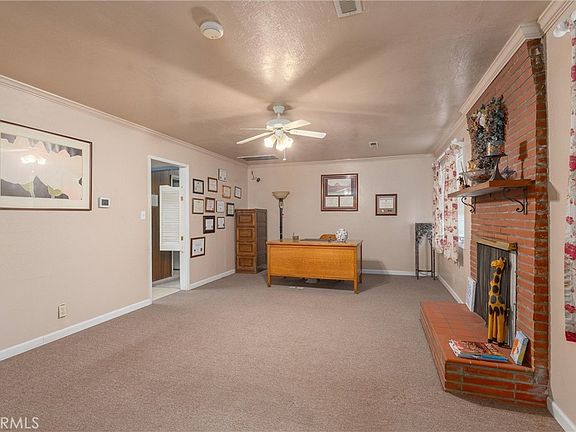 4th image of 559 East Ave