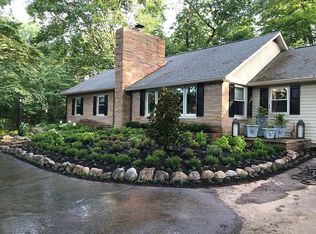 960 Pebble Hill Rd, Doylestown, PA 18901