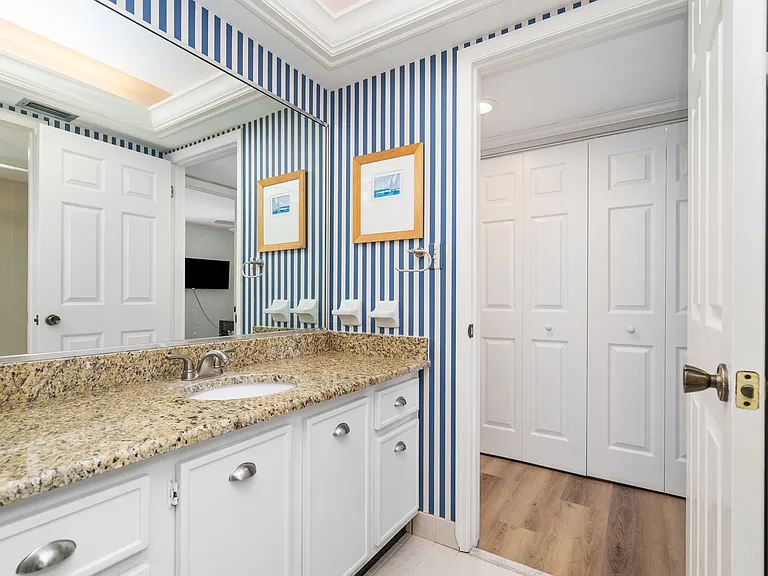 3200 Gulf Blvd #208 — Photo 29