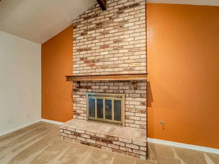 1540 Eden Way — Photo 11
