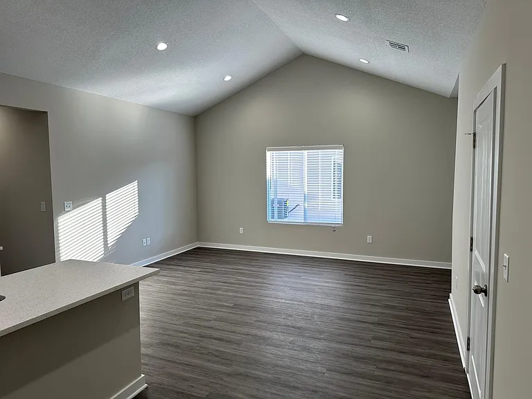12034 W Fontana St — Photo 3