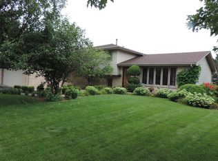 15540 W Ridgefield Dr, Manhattan, IL 60442