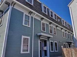 122-124 Charles St #124-2, Cambridge, MA 02141