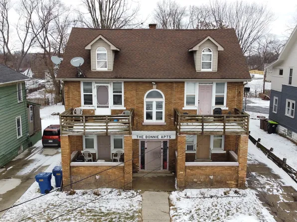 32 Augusta Ave, Pontiac, MI 48341