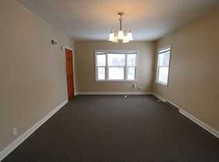 1208 Valley St APT 4, Burlington, IA 52601