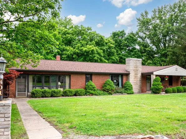 801 Oakwood Rd, East Peoria, IL 61611