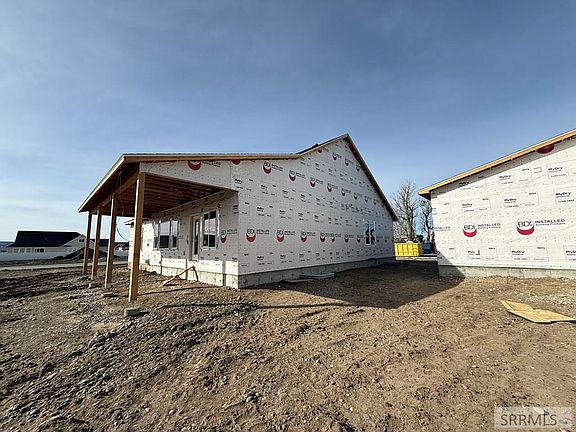 3rd image of 5463 Rip Tide Rd