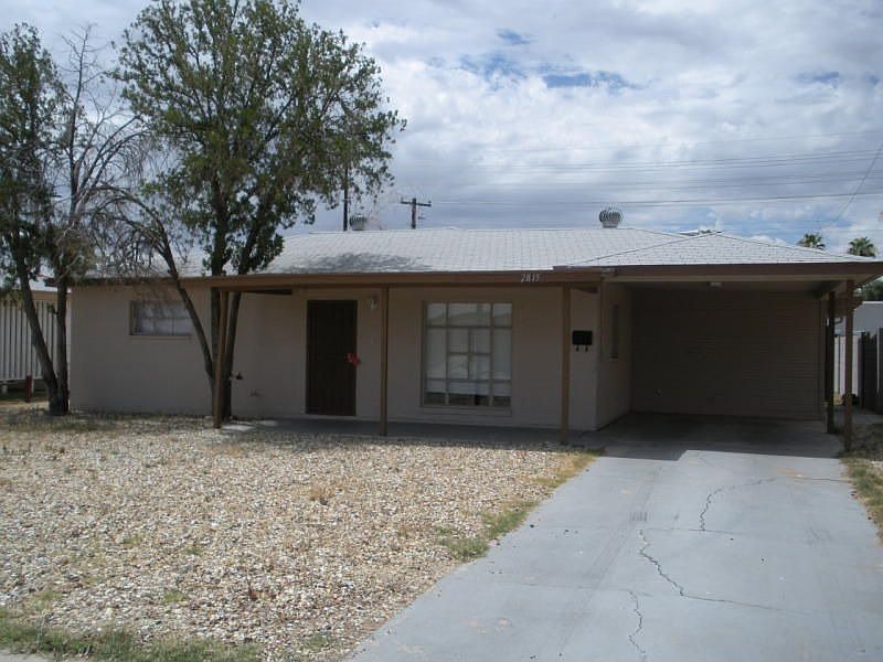 1st image of 2815 W Loma Ln