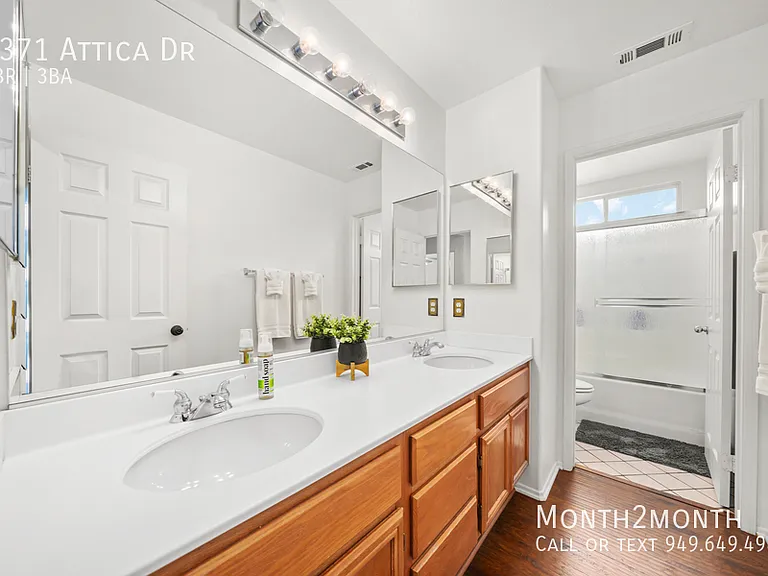 8371 Attica Dr — Photo 25