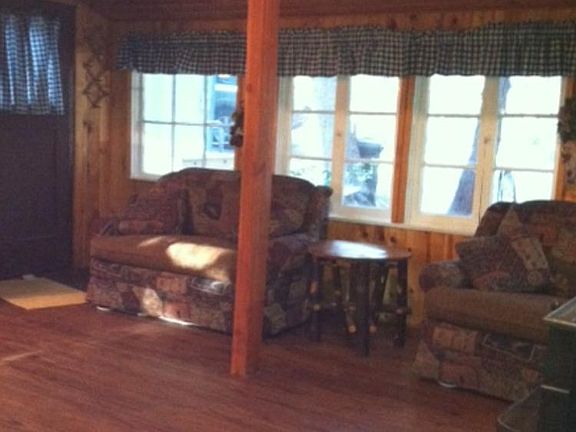 5th image of 753 Buckingham Sq