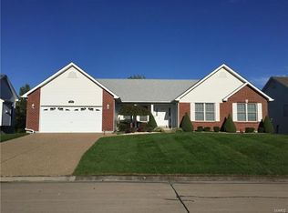 2908 Sandtrap Dr, Dardenne Prairie, MO 63368