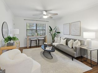 410 Candler Park Dr NE APT G10, Atlanta, GA 30307