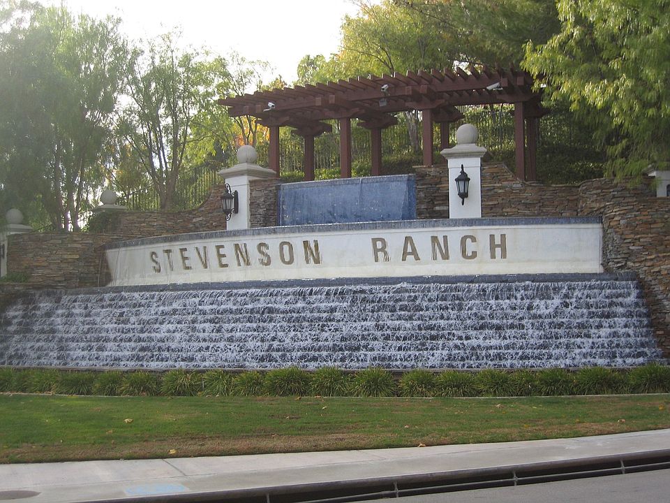 Neighborhood Fountain