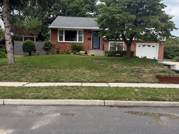 210 Massachusetts Ave, Cherry Hill, NJ 08002
