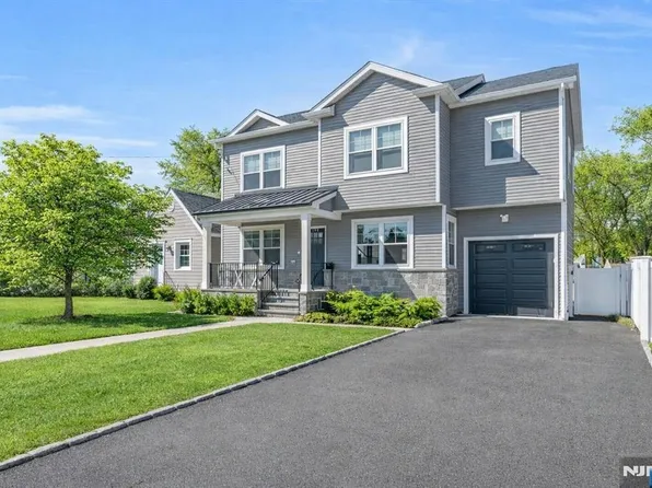 272 S Prospect Ave, Bergenfield, NJ 07621