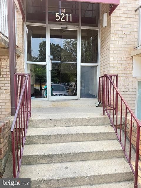 1st image of 5211 Newton St APT 103