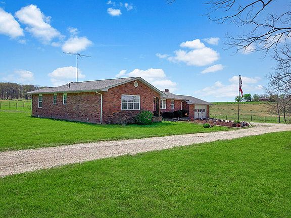 2nd image of 3388 County Road 4220