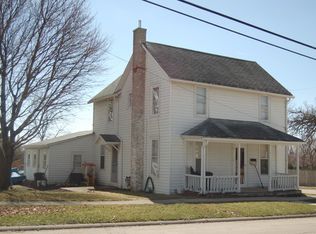 1 E Lincoln St, Mount Morris, IL 61054