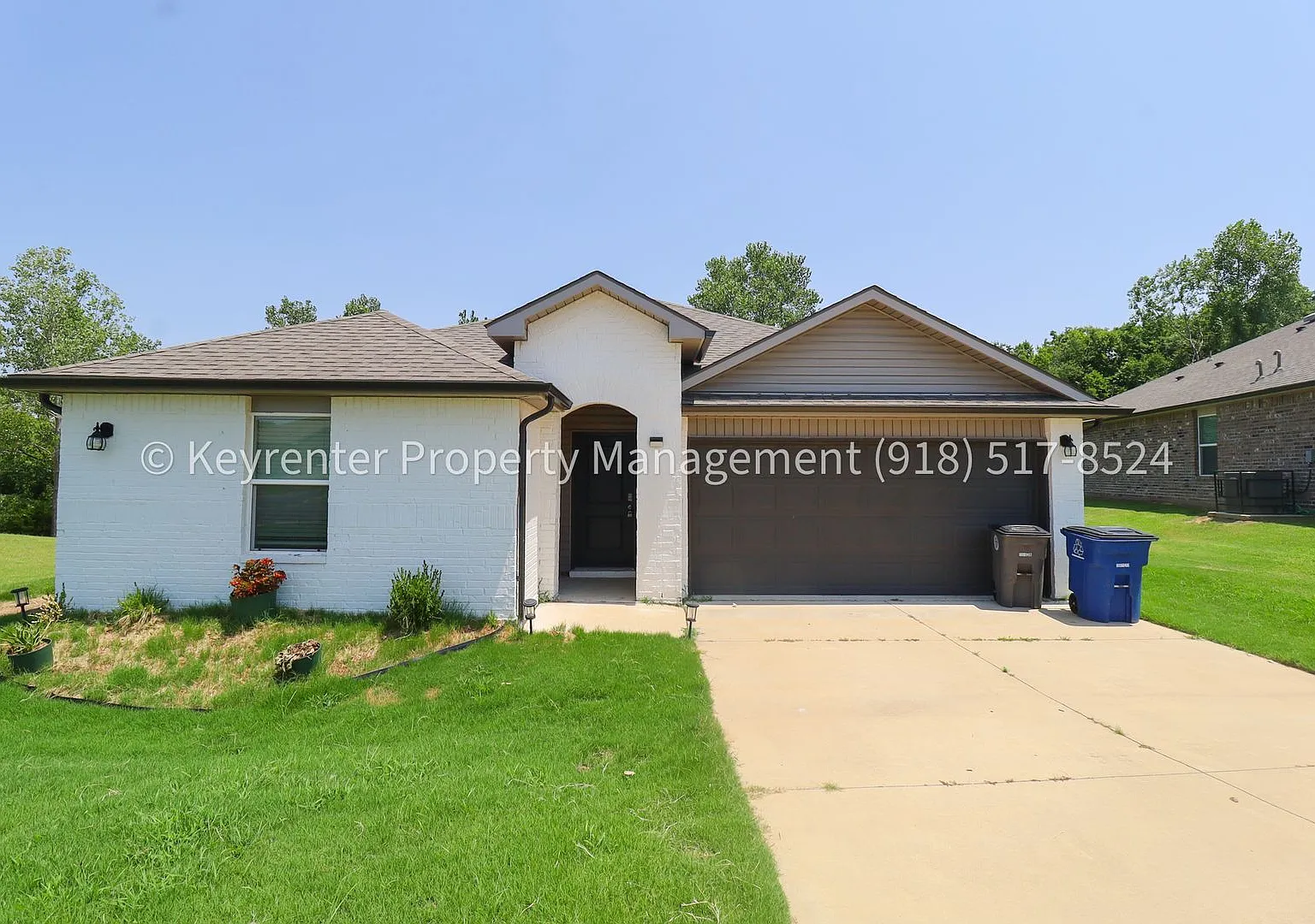 Beautifully Updated 4Bed/2Bath Home, Backs Up to Greenbelt! — Photo 1
