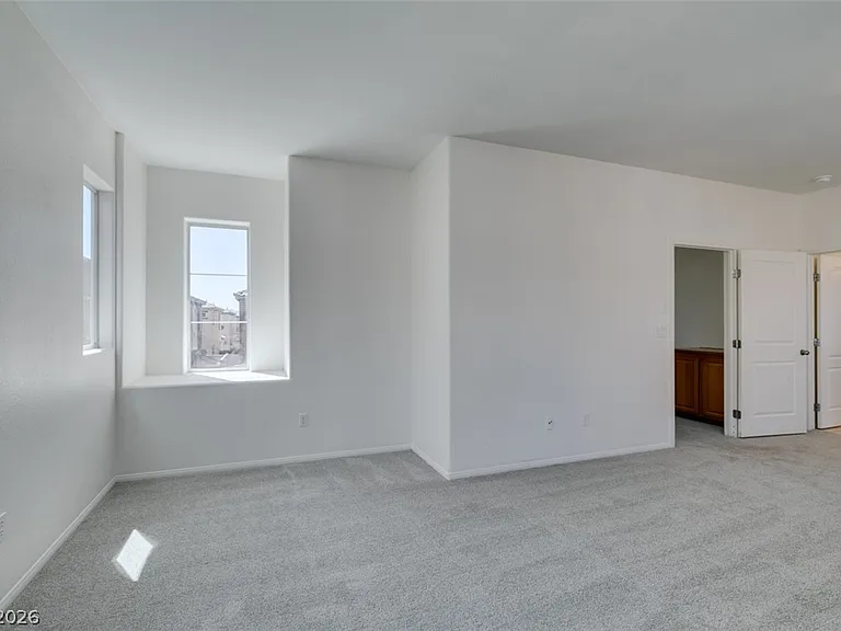 685 Taliput Palm Pl — Photo 52