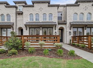 1138 Morgan Dr, Sherman, TX 75090