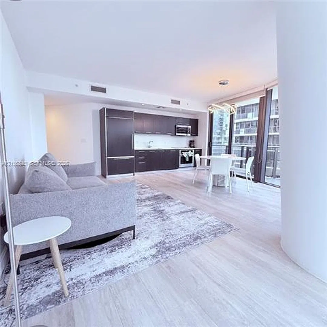 55 SW 9th St cu-3903, Miami, FL 33130 — Photo 2