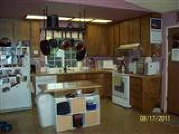 2nd image of 6105 Rich Hill Dr