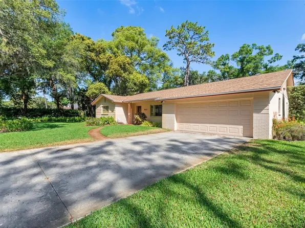 923 Sylvia Ln, Tampa, FL 33613