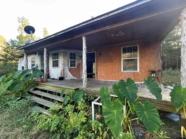 255 County Road 4247, Pittsburg, TX 75686