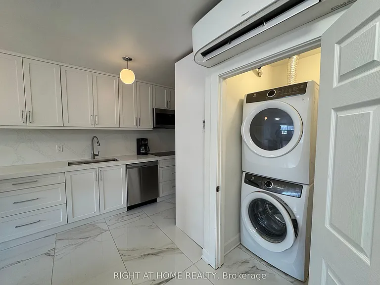 2879 Saint Clair Ave E #2 — Photo 13