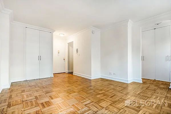 Rented by (Legacy) Elegran | media 8