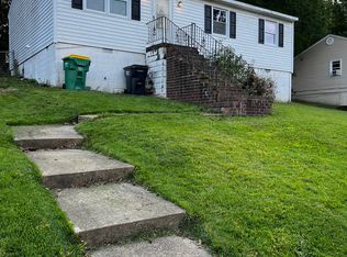 247 Bull Run Dr, Hopewell, VA 23860