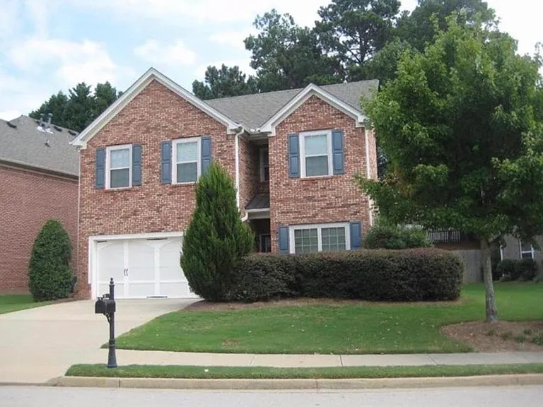 2213 Stancil Point Dr — Photo 1
