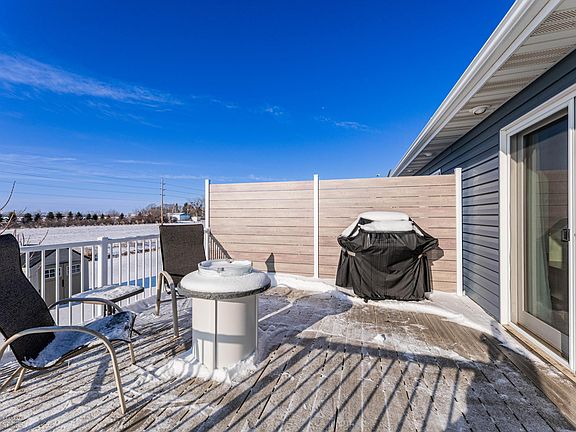 5th image of 1115 N Morningside Dr S