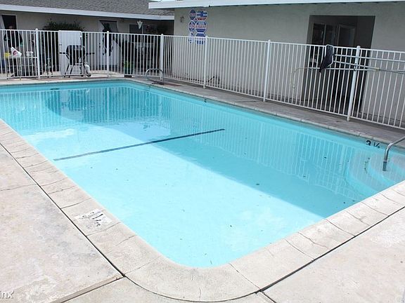 3rd image of 26665 Ward St APT 11