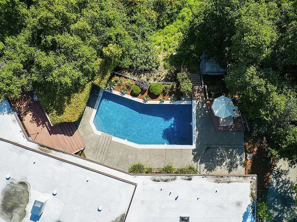 3 bed, 2547 sqft, $6,900 — Photo 3