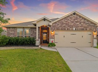 18015 Van Berkel Ln, Houston, TX 77044