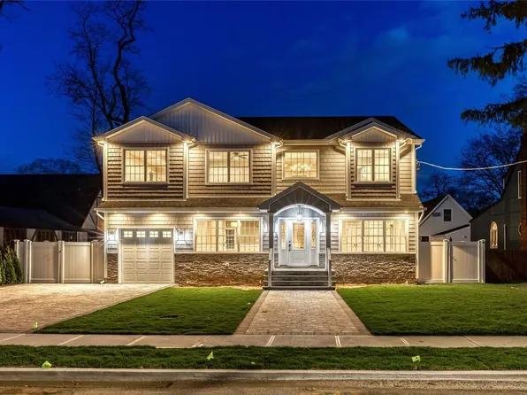 3592 Lufberry Avenue, Wantagh, NY 11793