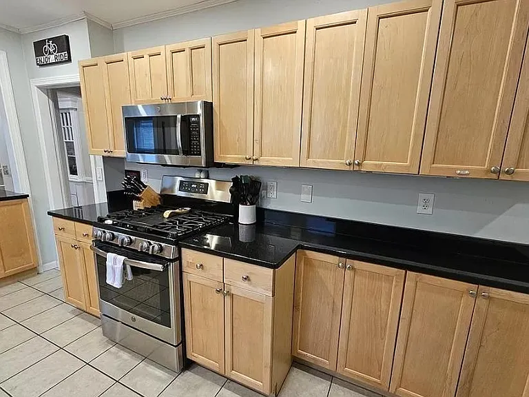 42 Parsons St #2 — Photo 4