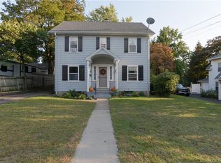 24 Clover St, Middletown, CT 06457