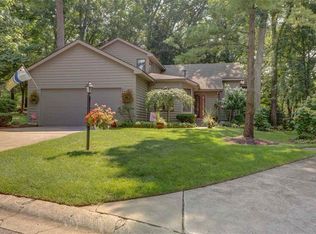 52088 Heather Cv, South Bend, IN