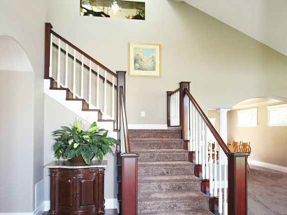 2nd image of 7614 Rainier Drive