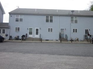 29 5th Ave APT 1, Webster, MA 01570