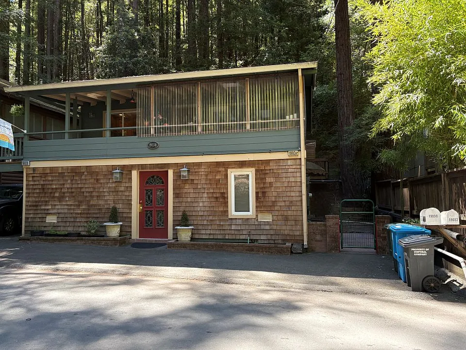 19032 Hidden Valley Rd