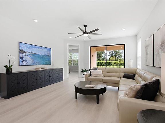 3rd image of 1369 LOMBARDI COURT