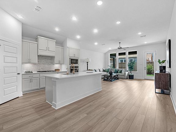 3rd image of 16510 Harmony Lea Ln
