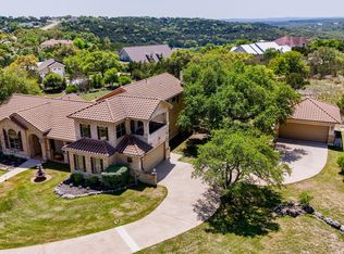 211 Macaw Ln, Spring Branch, TX 78070